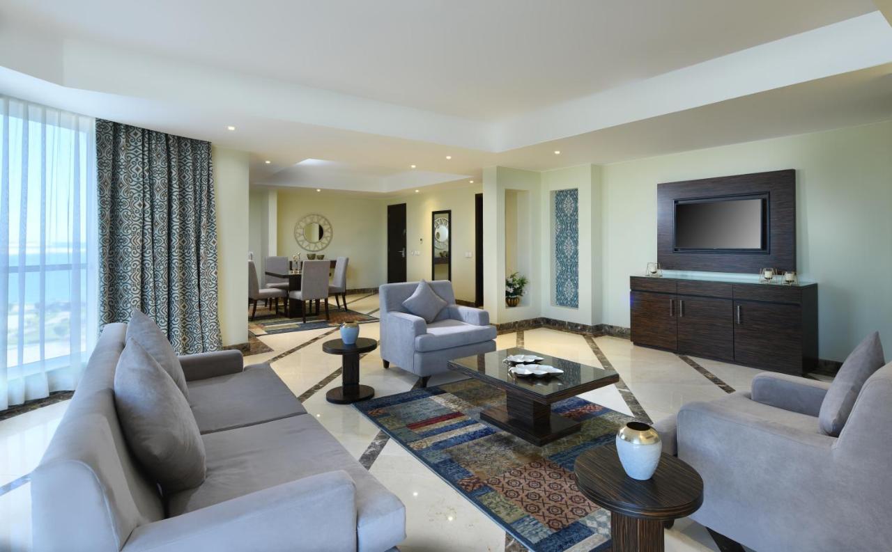 Tolip El Forsan Hotel Ismailia Exterior photo Suite at the hotel