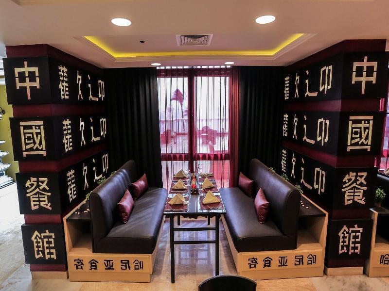 Tolip El Forsan Hotel Ismailia Exterior photo Interior of a restaurant in Beijing